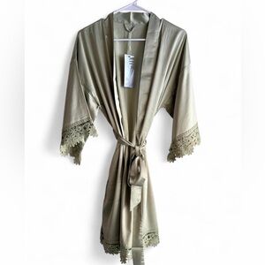 Sioro Satin Lace Trim Robe in Olive